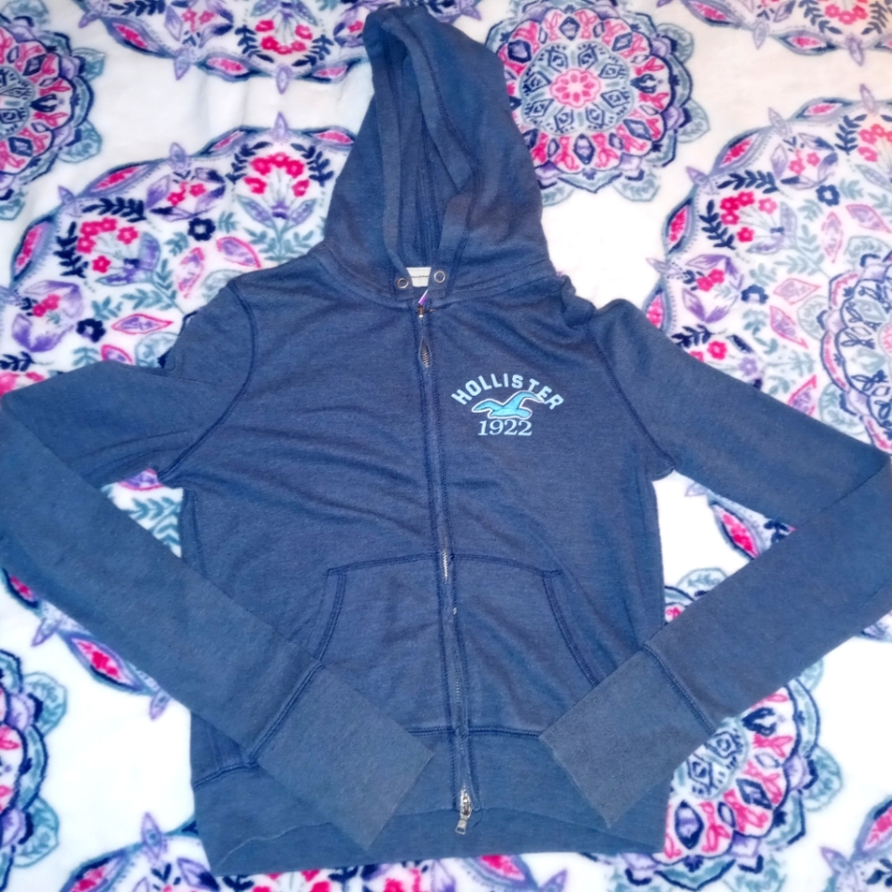 Women's zip-up sweater